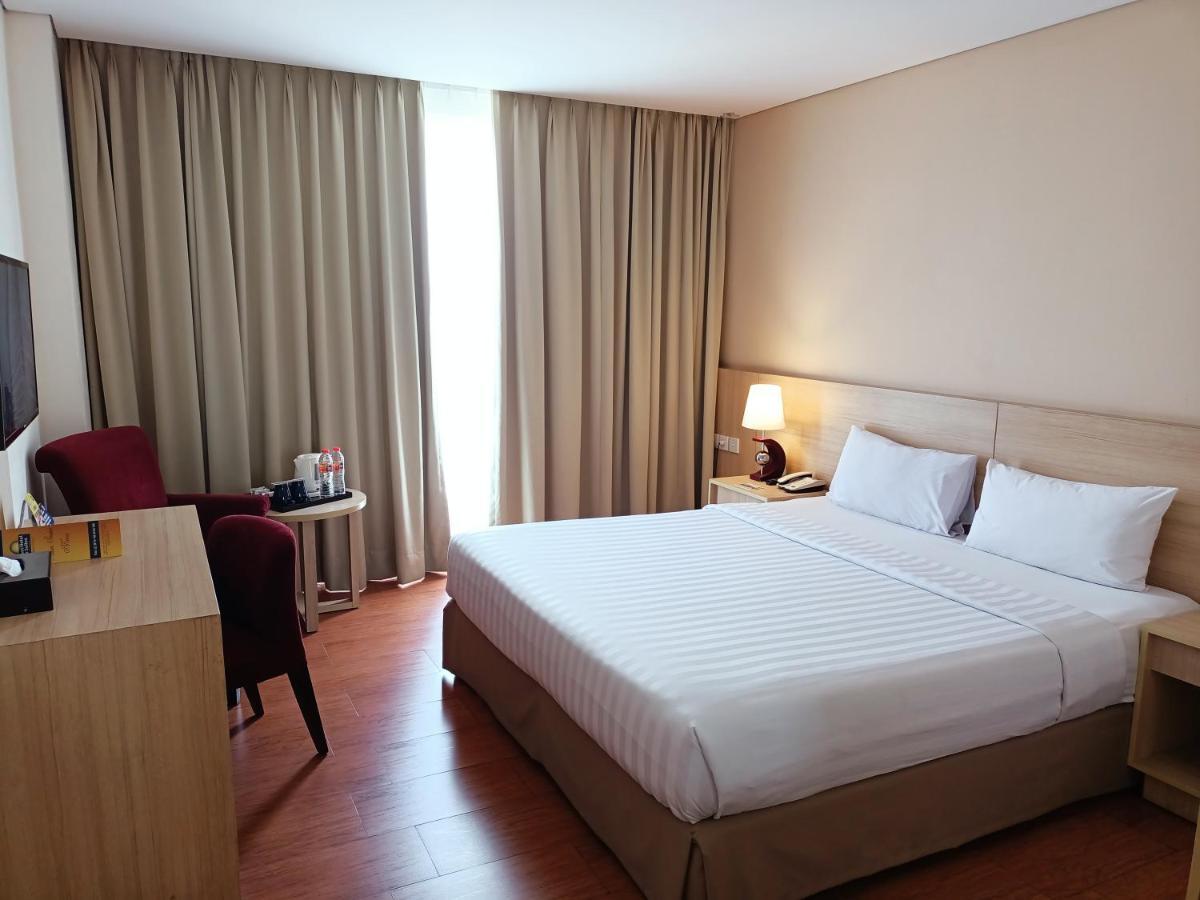 Days Hotel & Suites By Wyndham Jakarta Airport Tangerang Eksteriør billede