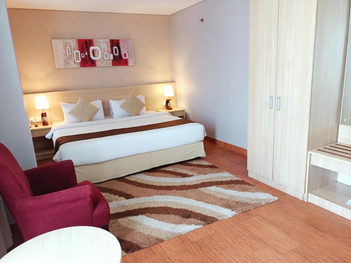 Days Hotel & Suites By Wyndham Jakarta Airport Tangerang Eksteriør billede