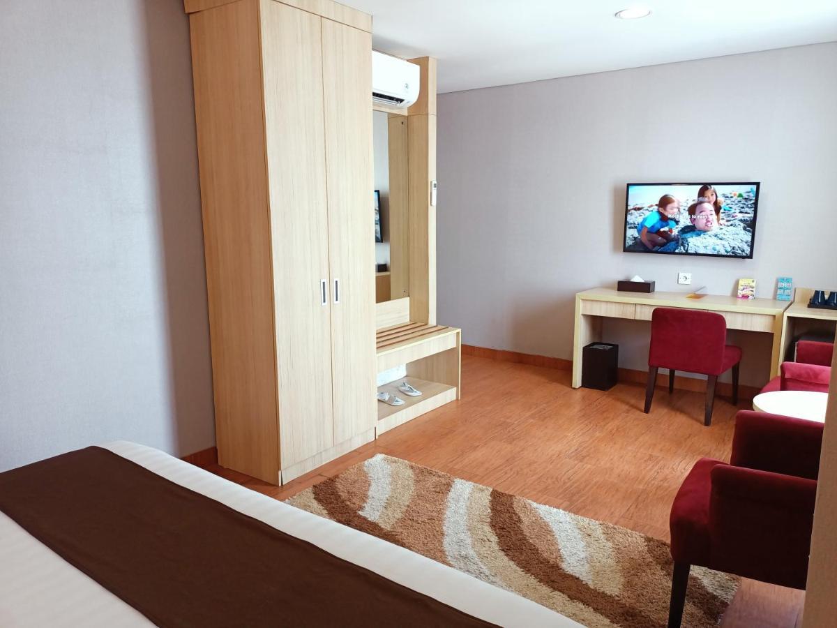 Days Hotel & Suites By Wyndham Jakarta Airport Tangerang Eksteriør billede