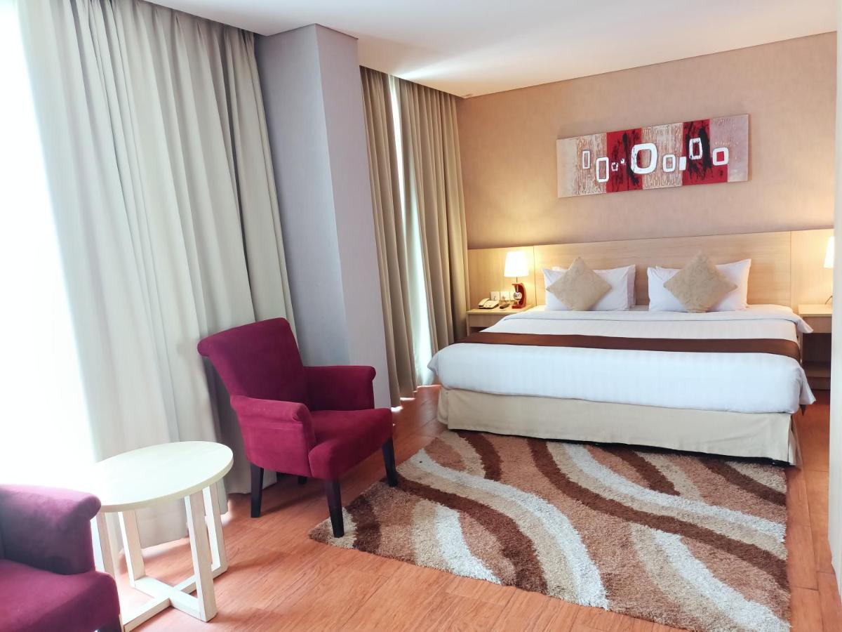 Days Hotel & Suites By Wyndham Jakarta Airport Tangerang Eksteriør billede