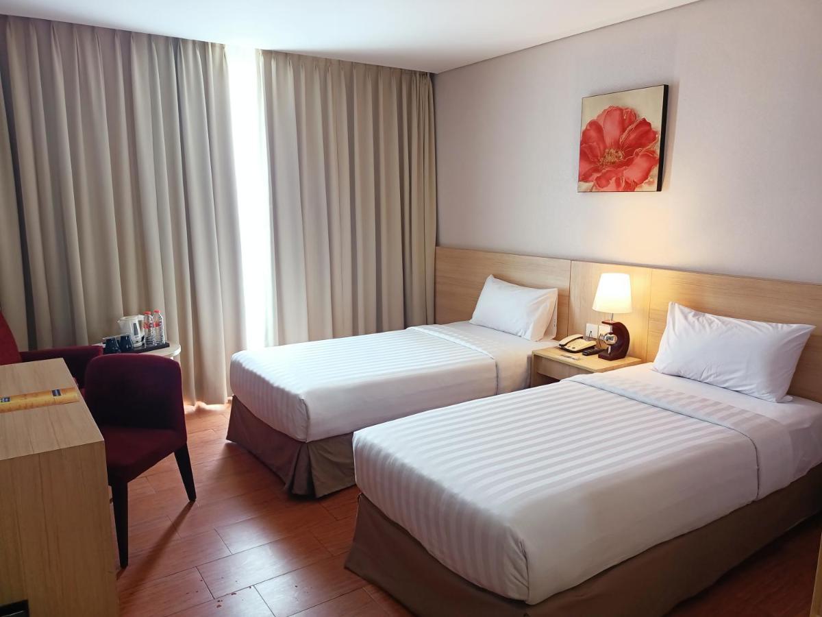 Days Hotel & Suites By Wyndham Jakarta Airport Tangerang Eksteriør billede