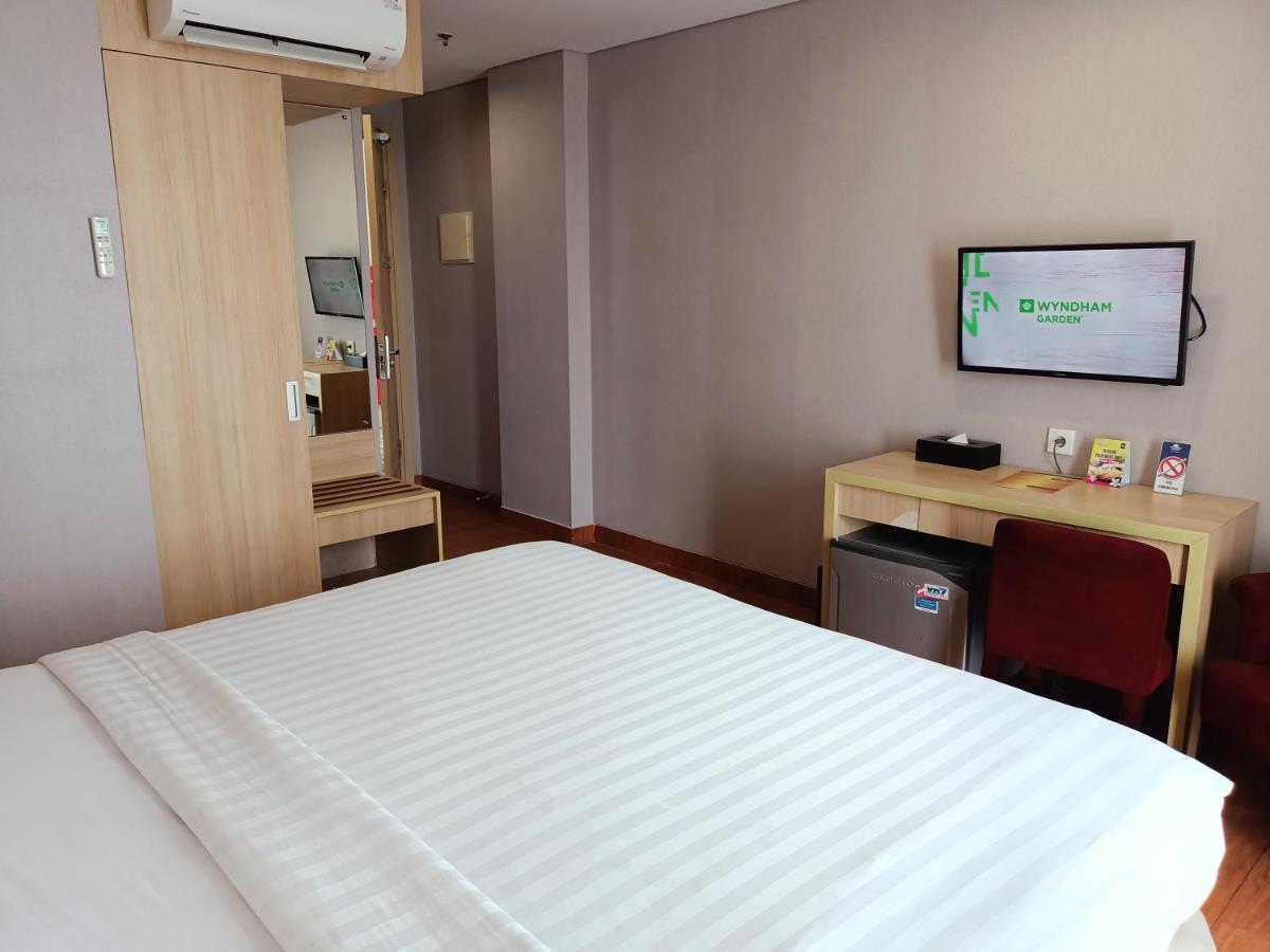 Days Hotel & Suites By Wyndham Jakarta Airport Tangerang Eksteriør billede