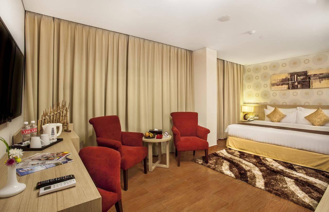 Days Hotel & Suites By Wyndham Jakarta Airport Tangerang Eksteriør billede